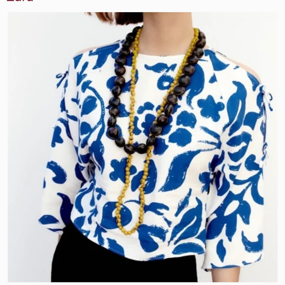 Zara blouse never worn